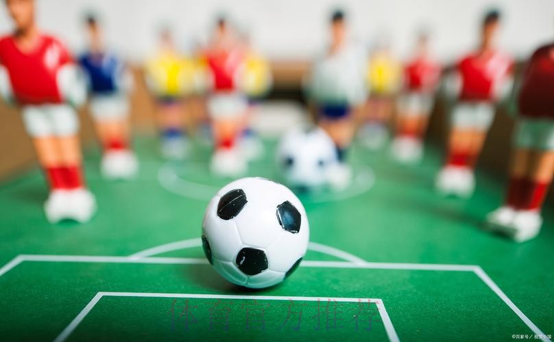 五人制足球进校园活动在即墨进行 重点对青少年足球动作进行规范